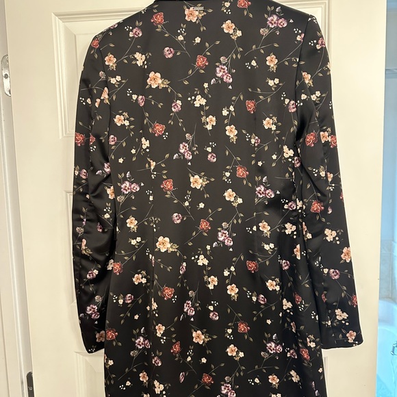 Guess Blazer Dress - Picture 7 of 8